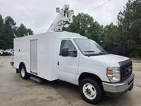 2019 Ford E-450 E450 35ft ALTEC Bucket Boom Lift Truck Enclosed Box - Image 8