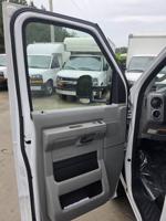 2019 Ford E-450 E450 35ft ALTEC Bucket Boom Lift Truck Enclosed Box - Image 10