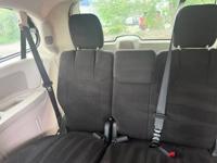 2013 Dodge Caravan SXT * Runs and great * Solid transportation * - Image 8