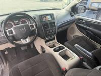 2013 Dodge Caravan SXT * Runs and great * Solid transportation * - Image 9