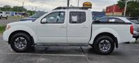 2014 Nissan Frontier 4WD Crew Cab SWB Auto PRO-4X NW Broad St Murfreesboro, TN 37129 - Image 5