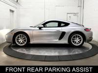 2022 Porsche 718 Cayman T 6 SPEED MANUAL GT SILVER Coupe Est. payment OAC† - Image 7