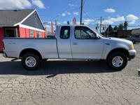 2002 Ford F-150 4x4 4WD F150 XLT 4dr Super Cab Styleside SB Pickup Tru Universal Auto Sales - Image 9