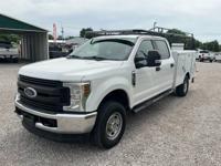 2019 FORD F350 CREW CAB SRW GAS 4WD UTILITY BED NOBLE - Image 2