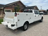 2019 FORD F350 CREW CAB SRW GAS 4WD UTILITY BED NOBLE - Image 5
