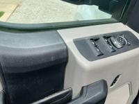 2019 FORD F350 CREW CAB SRW GAS 4WD UTILITY BED NOBLE - Image 10