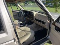 1995 JEEP CHEROKEE COUNTRY XJ Madison or surrounding - Image 5