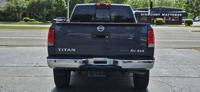 2014 Nissan Titan 4WD King Cab SWB SV NW Broad St Murfreesboro, TN 37129 - Image 7