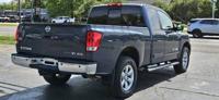 2014 Nissan Titan 4WD King Cab SWB SV NW Broad St Murfreesboro, TN 37129 - Image 8