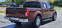 2016 Nissan Frontier 2WD Crew Cab SWB Auto SV NW Broad St Murfreesboro, TN 37129 - Image 8