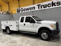 2015 Ford F-350 4x4 Extended Cab XL DRW Utility Bed Mid TN - Image 2