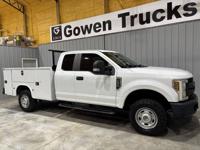 2018 Ford F-250 4x4 Extended Cab XL Utility Bed Back Up Camera Mid TN - Image 2