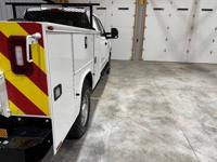 2018 Ford F-250 4x4 Extended Cab XL Utility Bed Back Up Camera Mid TN - Image 9