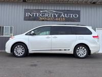 2013 Toyota Sienna Limited 7 Passenger AWD 4dr Mini Van Integrity Auto LLC - Image 4