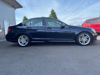 2013 Mercedes-Benz C-Class C 300 Luxury 4MATIC AWD 4dr Sedan Integrity Auto LLC - Image 10