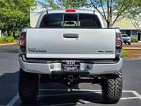 2007 Toyota Tacoma V6 4X4 TRD / ICON SUSPENSION LIFT / NEW TIRES + M M Investment Cars - Portland - Image 7