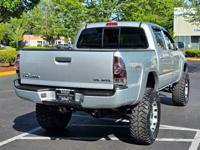 2007 Toyota Tacoma V6 4X4 TRD / ICON SUSPENSION LIFT / NEW TIRES + M M Investment Cars - Portland - Image 9