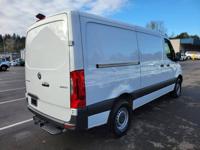 2023 Mercedes Sprinter 2500 144 WB Cargo Van Under Warranty! Bellevue - Image 8