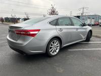 2015 Toyota Avalon Limited Auburn - Image 3