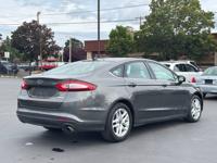 2015 FORD FUSION SE GAS SAVER// GREAT DEAL - Image 6