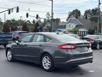 2015 FORD FUSION SE GAS SAVER// GREAT DEAL - Image 7