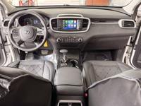 2020 Kia Sorento LX Sport Utility 4D Shoreline - Image 9