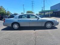 2006 LINCOLN TOWN CAR ZION ILLINOIS - Image 5