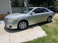 2011 Toyota Camry - Image 2