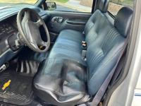 1995 Chevrolet C1500 WT 2dr Standard Cab LB otp east - Image 6