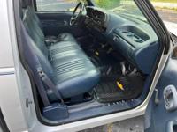 1995 Chevrolet C1500 WT 2dr Standard Cab LB otp east - Image 7