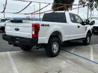 2017 FORD F250 XL > CALL NOW! (909)>587>21>24 EZ FINANCE!! Fontana - Image 5