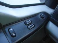 2006 Ford F350 Utility Bed Diesel, Finance Here, Ready to Work phx north - Image 10