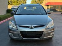 2010 Hyundai Elantra Touring SE — CLEAN CARFAX • HEATED SEATS Hyundai Elantra In Beaverton - Image 4