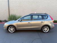 2010 Hyundai Elantra Touring SE — CLEAN CARFAX • HEATED SEATS Hyundai Elantra In Beaverton - Image 6