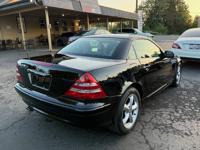 2003 Mercedes-Benz SLK 320 // Luxury // Performance // Low Miles!! GREAT CONDITION // VANCOUVER AUTO CENTER - Image 8