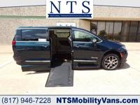 22 CHRYSLER PACIFICA LIMITED HANDICAPPED WHEELCHAIR RAMP VAN Irving, TX