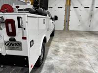 2019 Ford F-350 4x4 Extended Cab XL Utility Bed Back Up Camera Mid TN - Image 9