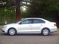 2012 Volkswagen Jetta S 4dr Sedan 6A East Brunswick, NJ - Image 3