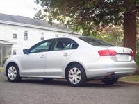 2012 Volkswagen Jetta S 4dr Sedan 6A East Brunswick, NJ - Image 4