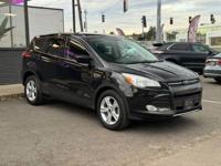 2015 Ford Escape 4x4 4WD SE Sport Utility 4D SUV River City Motors LLC - Image 4
