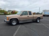 1995 CHEVY 2500 EXTRA CAB **176k **CARFAX **VERY CLEAN Longview