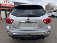2019 Nissan Pathfinder SV lakewood - Image 7