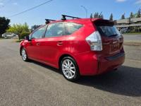 2012 TOYOTA PRIUS V FIVE Low miles ! Serviced ! Lynnwood - Image 8