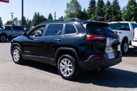 2017 Jeep Cherokee Sport SUV Gladstone Mitsubishi - Image 5
