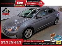 2019 Hyundai Elantra SEL Auto The price in this ad is the downpayment - Image 2