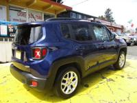 2016 Jeep Renegade Latitude, 4x4!, Extra Clean!, 130k miles, Call/Te seattle - Image 7