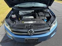 2017 Volkswagen Tiguan S Compact SUV Griffith - Image 5