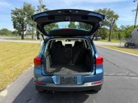 2017 Volkswagen Tiguan S Compact SUV Griffith - Image 8