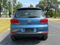 2017 Volkswagen Tiguan S Compact SUV Griffith - Image 9