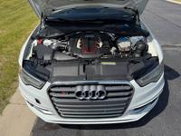 2013 Audi S6 4.0 Prestige quattro Luxury AWD Sedan Griffith - Image 5